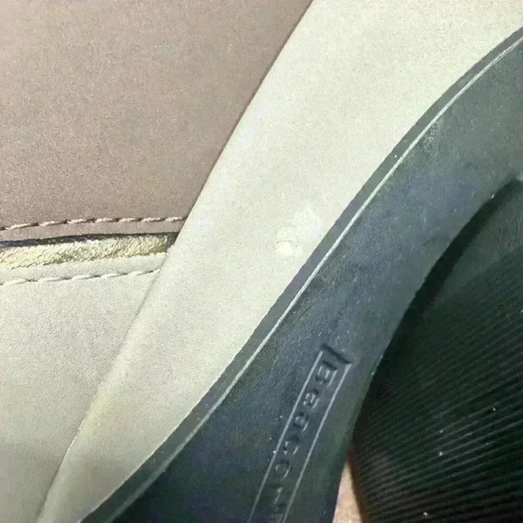 Beacon Comfort Well Two Toned Brown Tan Slip On Pumps Low Wedge Heel Size 11 W - Picture 9 of 9